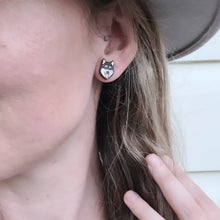 Load image into Gallery viewer, Alaskan Malamute Dog Stud Earrings