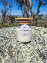 Load image into Gallery viewer, Snowy Mountains Breeze Soy Wax Candle