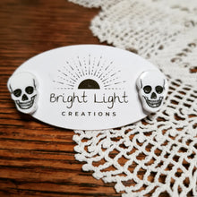 Load image into Gallery viewer, Skull Stud Earrings