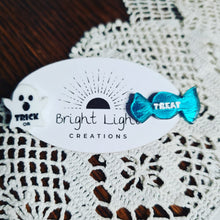 Load image into Gallery viewer, Halloween Trick or Treat Earrings