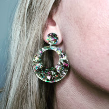 Load image into Gallery viewer, Retro Hoop Dangle Earrings