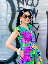 Load image into Gallery viewer, Daisy Chain Stud Dangle Earrings