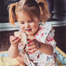 Load image into Gallery viewer, Wooden Kids Counting Stars Cards Pack