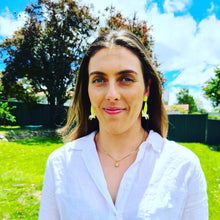 Load image into Gallery viewer, Yellow-Crested Cockatoo Stud Dangle Earrings