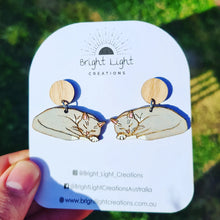 Load image into Gallery viewer, Cat Nap Earrings