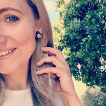 Load image into Gallery viewer, Pansy Flower Stud Earrings