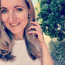 Load image into Gallery viewer, Pansy Flower Stud Earrings