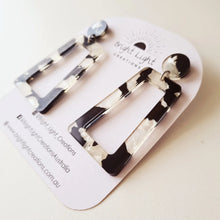 Load image into Gallery viewer, Retro Black and White Tortoise Shell Patterned Geometric Stud Dangle Earrings