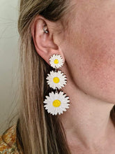 Load image into Gallery viewer, Daisy Chain Earrings