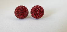 Load image into Gallery viewer, Red Glitter Round Stud Earrings