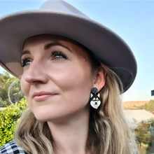Load image into Gallery viewer, Alaskan Malamute Dog Stud Dangle Earrings
