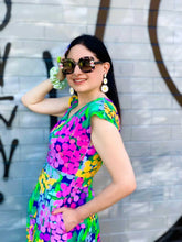 Load image into Gallery viewer, Daisy Chain Stud Dangle Earrings
