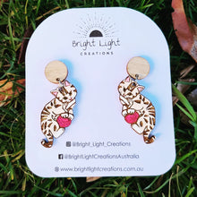 Load image into Gallery viewer, Cat with Yarn Earrings
