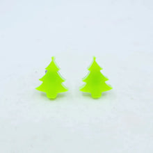 Load image into Gallery viewer, Dark Green Glitter Christmas Tree Stud Earrings
