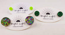 Load image into Gallery viewer, Green Stud Earring Gift Pack

